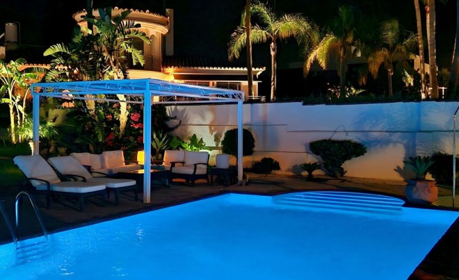 Venta · Villa / Chalet · Estepona · Costa del Sol