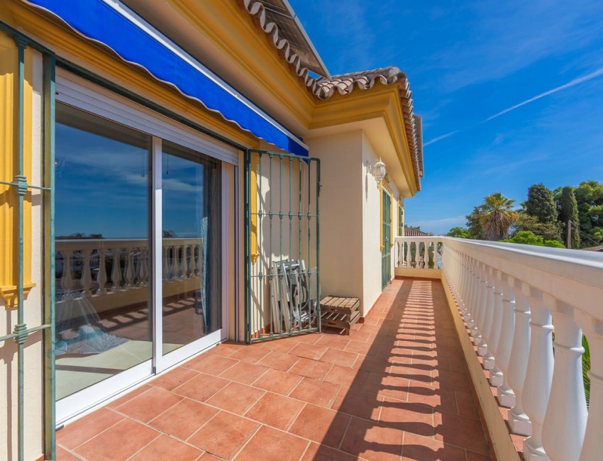 Venta · Villa / Chalet · Las Lagunas · Costa del Sol