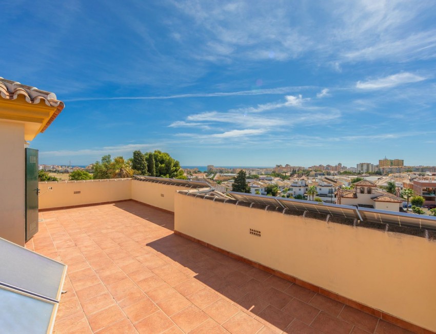 Venta · Villa / Chalet · Las Lagunas · Costa del Sol