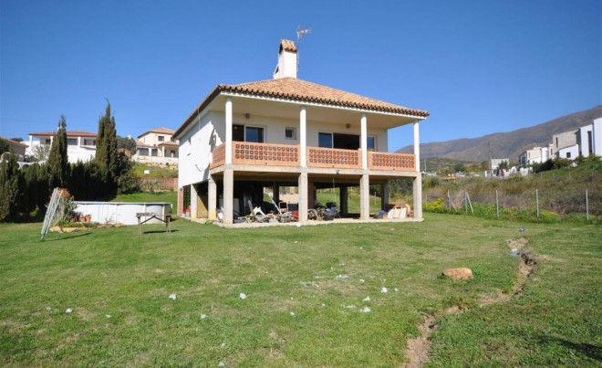 Venta · Villa / Chalet · Estepona · Costa del Sol