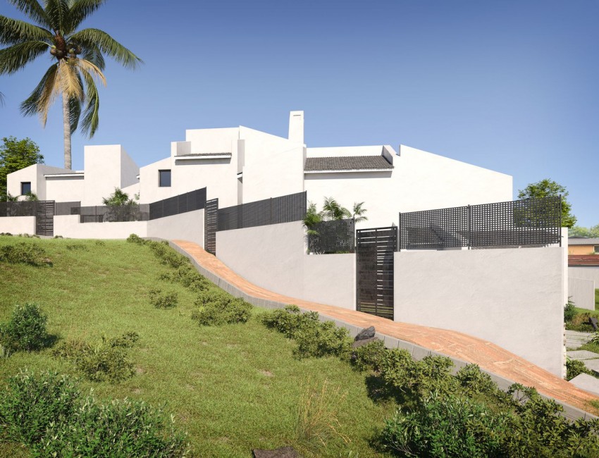 Sale · Bungalow / Townhouse / Detached / Terraced · Estepona · Costa del Sol