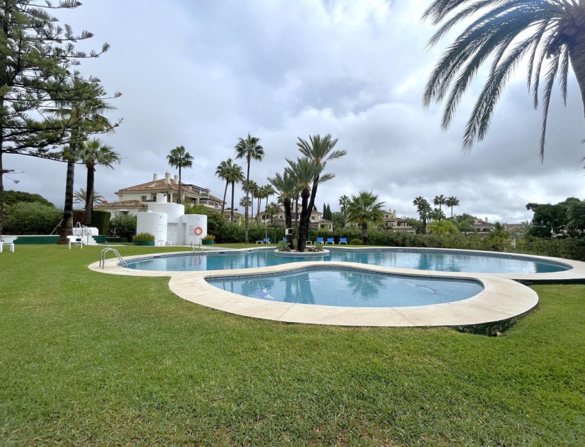 Sale · Apartment / Flat · Estepona · Costa del Sol