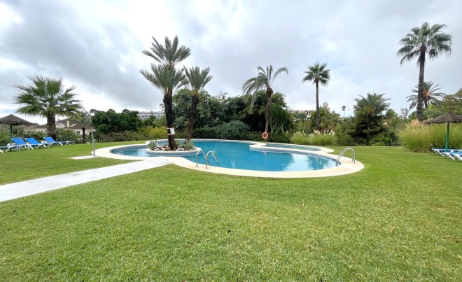 Sale · Apartment / Flat · Estepona · Costa del Sol