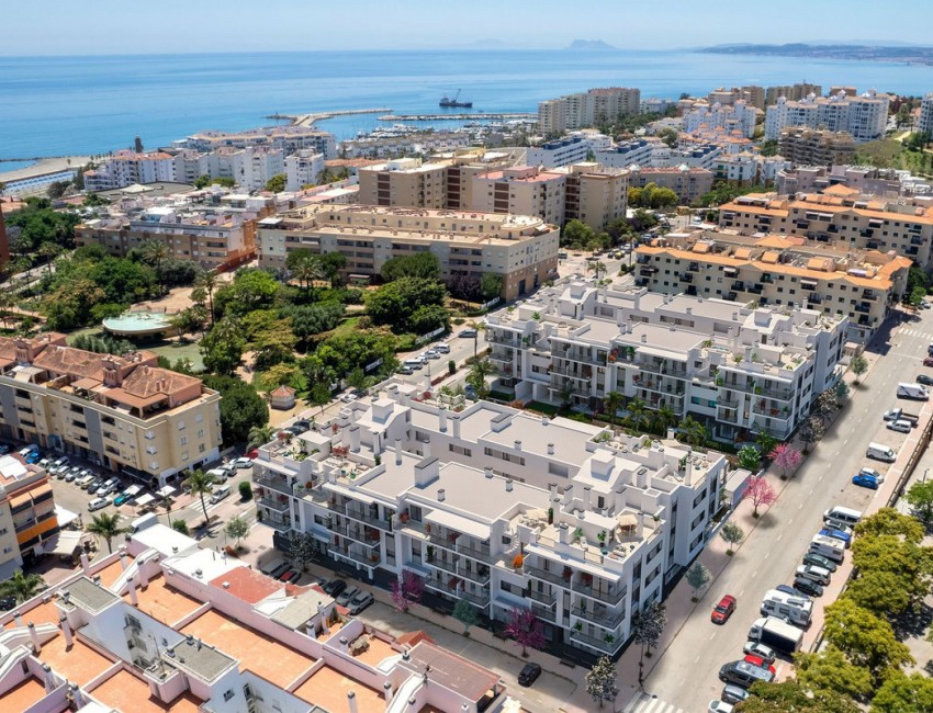 Sale · Apartment / Flat · Estepona · Costa del Sol