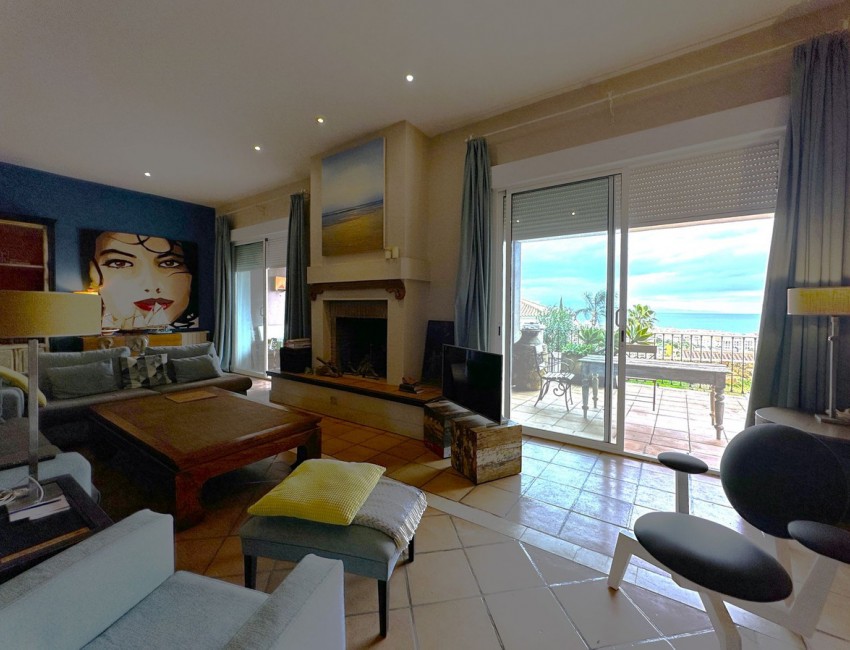 Venta · Villa / Chalet · La Duquesa · Costa del Sol