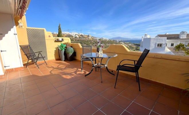 Sale · Apartment / Flat · Casares · Costa del Sol