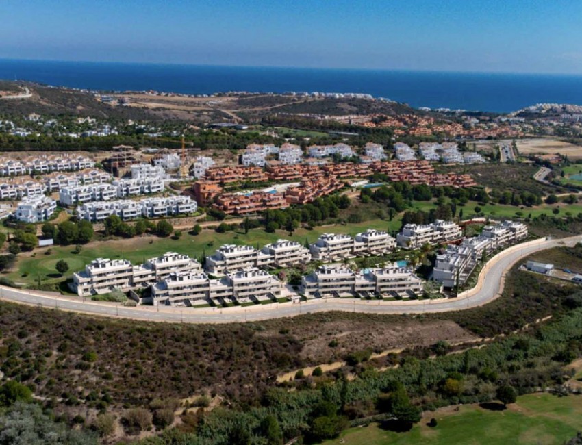 Sale · Apartment / Flat · Casares · Costa del Sol