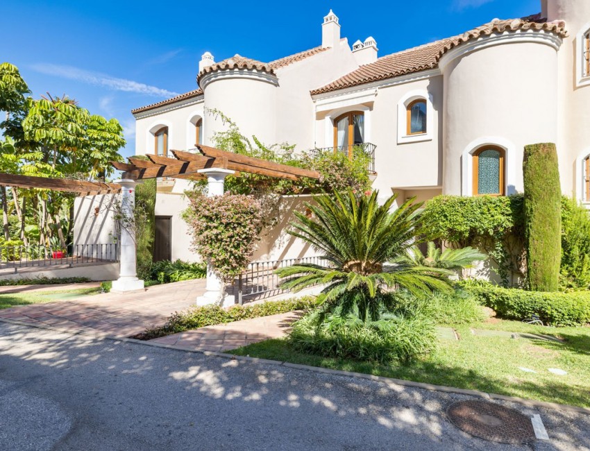 Venta · Bungalow / Adosado / Semiadosado · Estepona · Costa del Sol