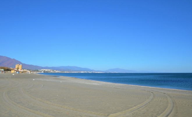 Sale · Apartment / Flat · Casares · Costa del Sol