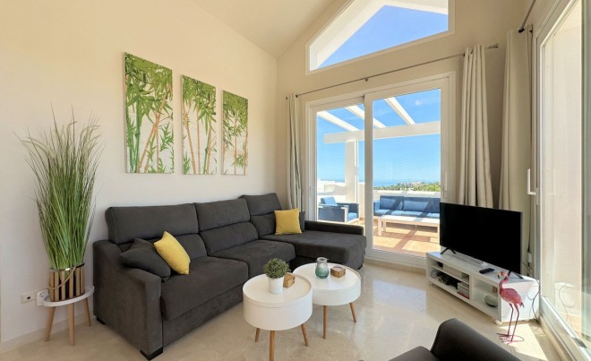 Sale · Apartment / Flat · Casares · Costa del Sol