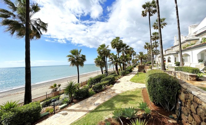 Venta · Apartamento / Piso · Estepona · Costa del Sol