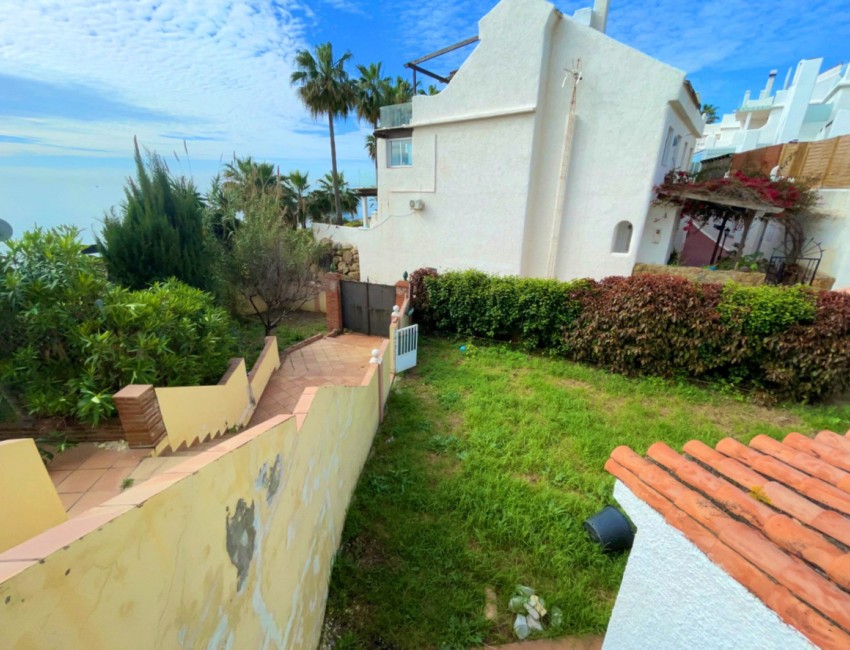 Venta · Villa / Chalet · Estepona · Costa del Sol