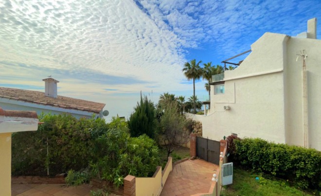 Venta · Villa / Chalet · Estepona · Costa del Sol