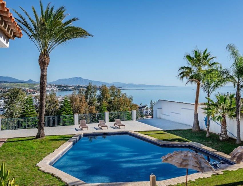 Venta · Villa / Chalet · Estepona · Costa del Sol