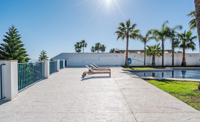 Venta · Villa / Chalet · Estepona · Costa del Sol