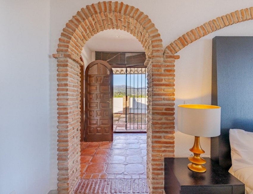 Venta · Villa / Chalet · Estepona · Costa del Sol