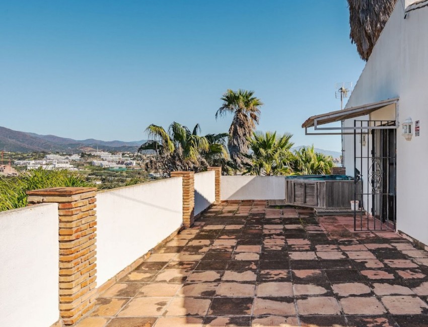 Venta · Villa / Chalet · Estepona · Costa del Sol