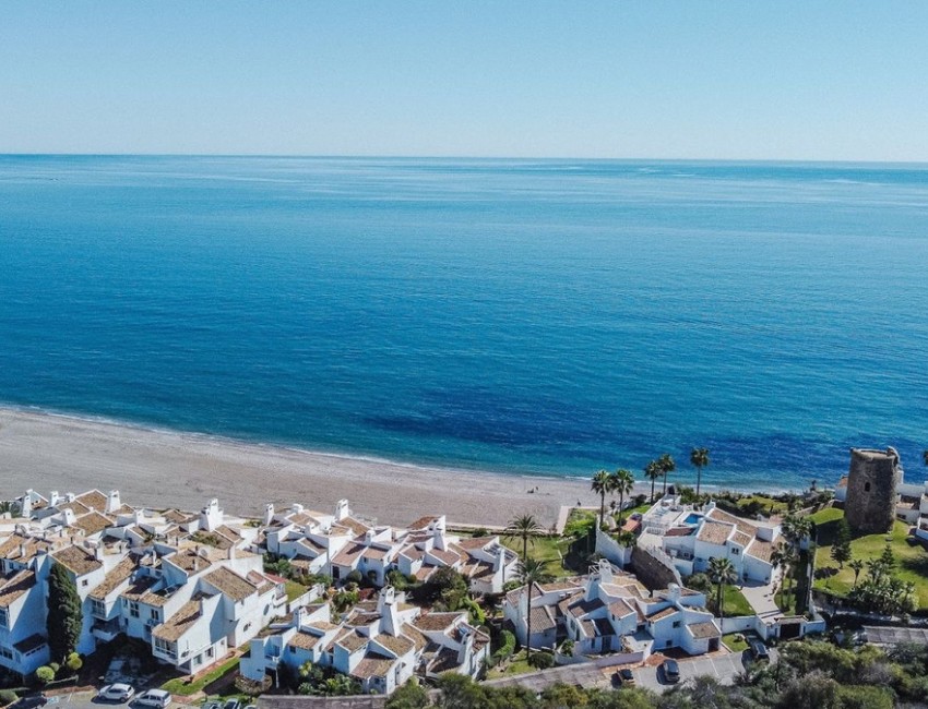 Venta · Villa / Chalet · Estepona · Costa del Sol