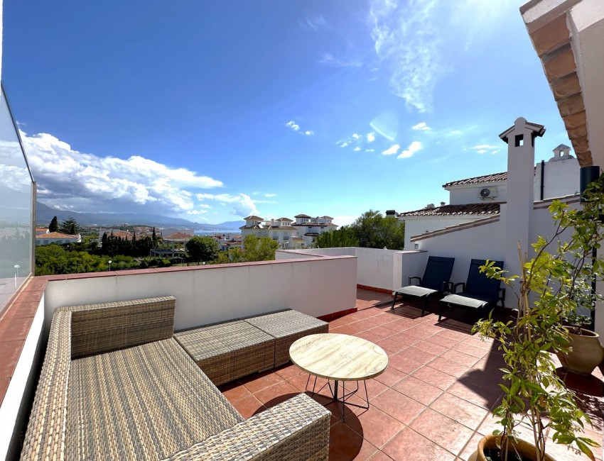 Venta · Bungalow / Adosado / Semiadosado · La Duquesa · Costa del Sol