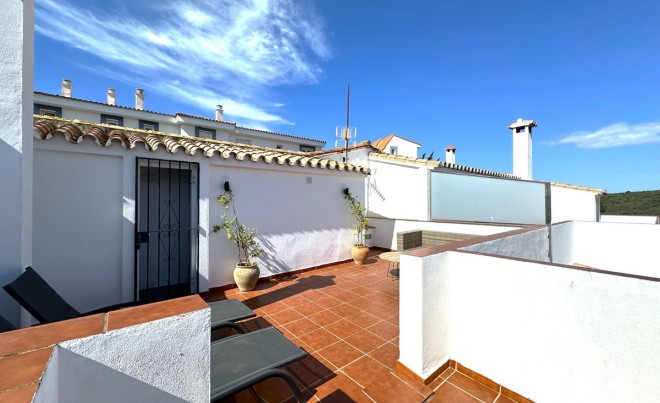 Venta · Bungalow / Adosado / Semiadosado · La Duquesa · Costa del Sol