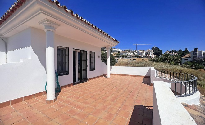 Venta · Villa / Chalet · Estepona · Costa del Sol