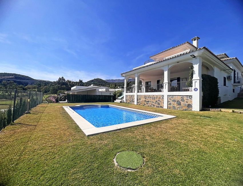 Venta · Villa / Chalet · Estepona · Costa del Sol