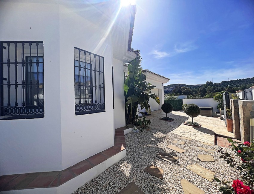 Venta · Villa / Chalet · Estepona · Costa del Sol