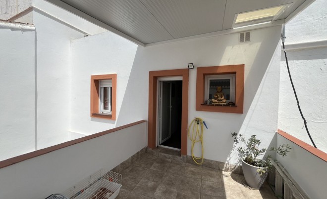 Sale · Bungalow / Townhouse / Detached / Terraced · Estepona · Costa del Sol