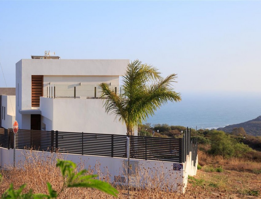 Venta · Villa / Chalet · San Roque · Costa del Sol