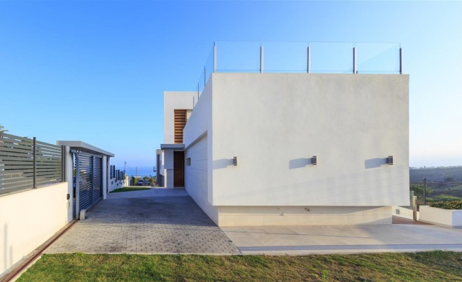 Venta · Villa / Chalet · San Roque · Costa del Sol