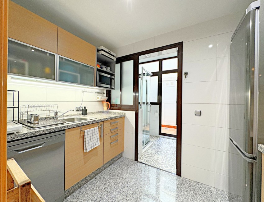 Sale · Apartment / Flat · Casares · Costa del Sol