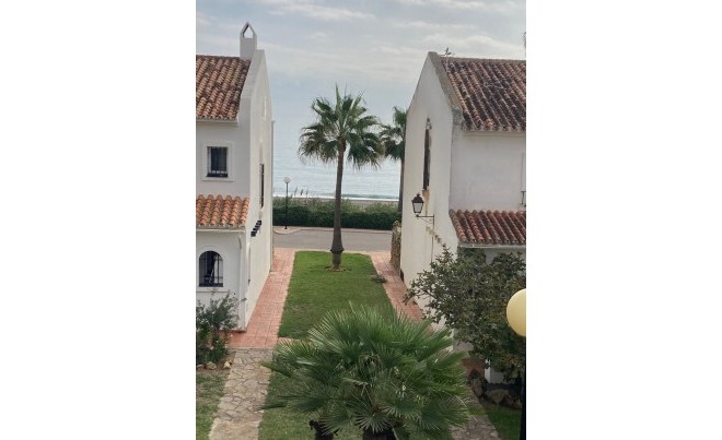 Revente · Bungalow / Maison de Ville · La Duquesa · Costa del Sol