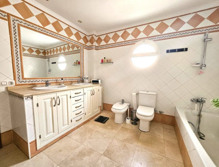 Venta · Bungalow / Adosado / Semiadosado · Casares · Costa del Sol