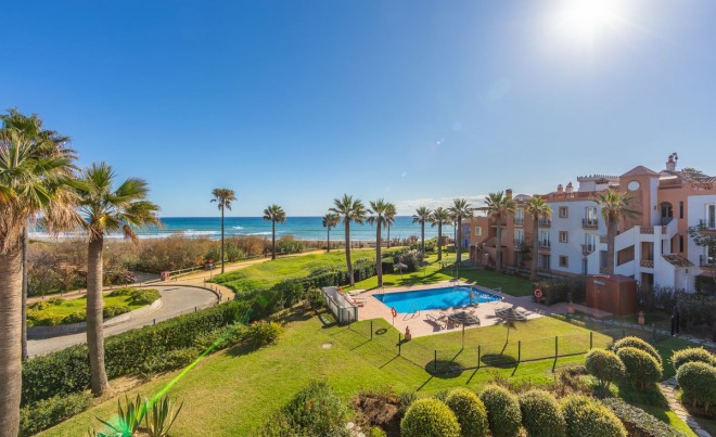 Sale · Apartment / Flat · Casares · Costa del Sol