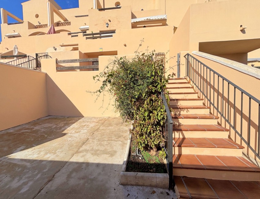 Sale · Apartment / Flat · Casares · Costa del Sol