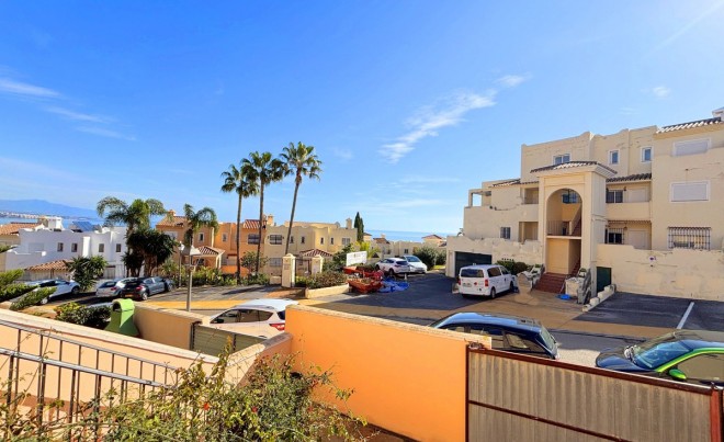 Sale · Apartment / Flat · Casares · Costa del Sol