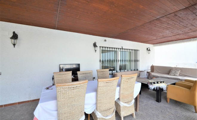 Venta · Villa / Chalet · Estepona · Costa del Sol