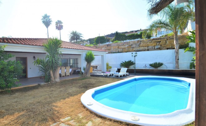 Venta · Villa / Chalet · Estepona · Costa del Sol