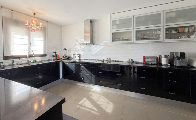 Venta · Villa / Chalet · Estepona · Costa del Sol