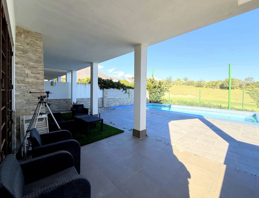 Venta · Villa / Chalet · Estepona · Costa del Sol