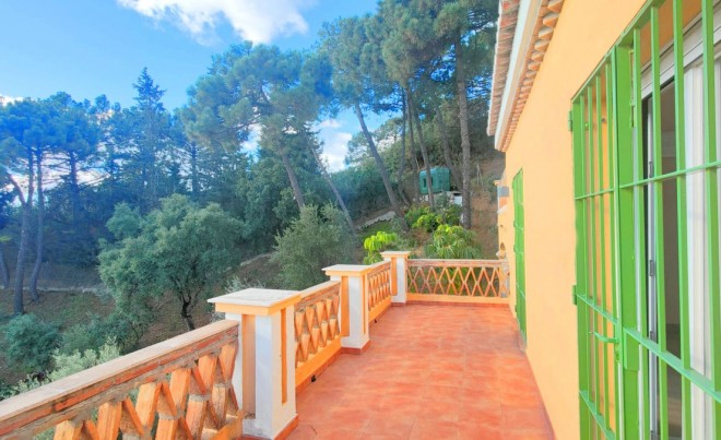 Venta · Villa / Chalet · Estepona · Costa del Sol