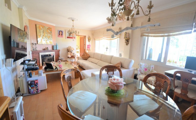 Venta · Villa / Chalet · Estepona · Costa del Sol