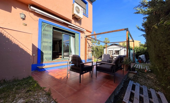 Sale · Bungalow / Townhouse / Detached / Terraced · La Duquesa · Costa del Sol