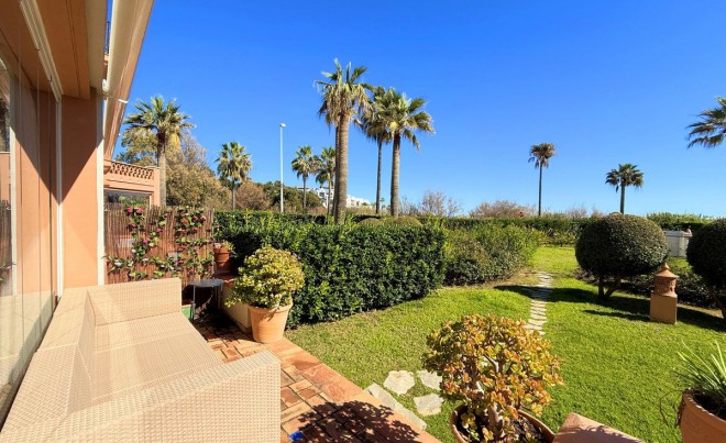 Sale · Apartment / Flat · Casares · Costa del Sol