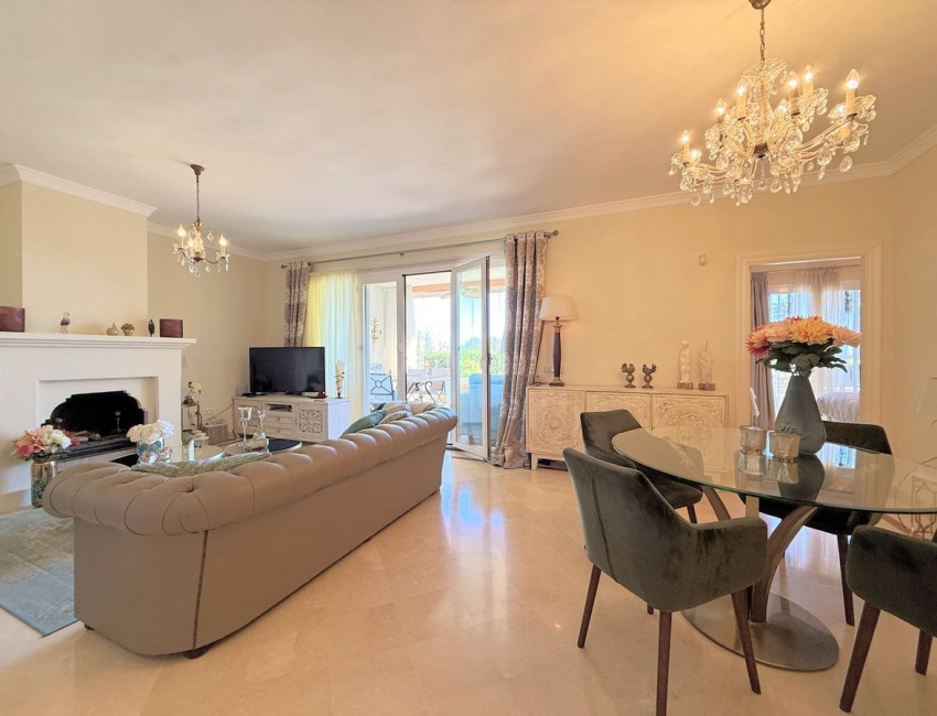 Sale · Apartment / Flat · Casares · Costa del Sol