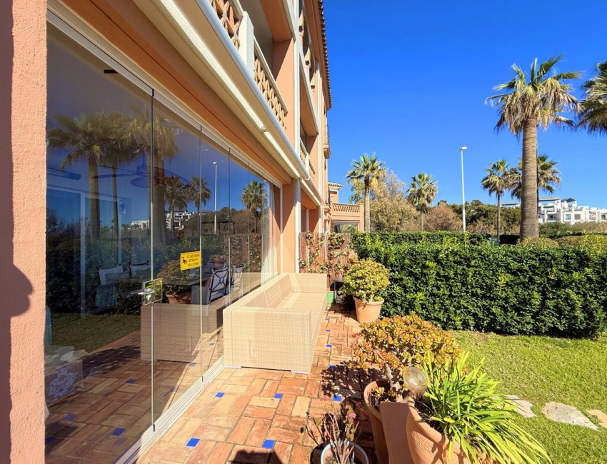 Sale · Apartment / Flat · Casares · Costa del Sol