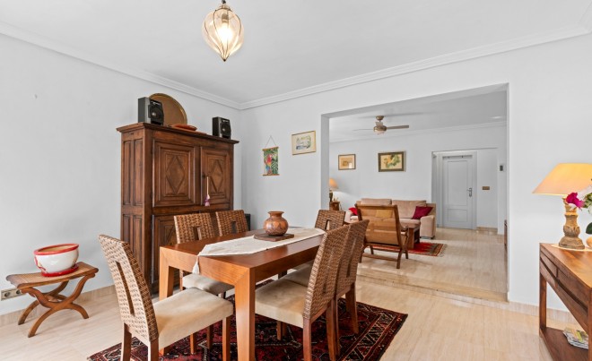 Venta · Villa / Chalet · Los Balcones