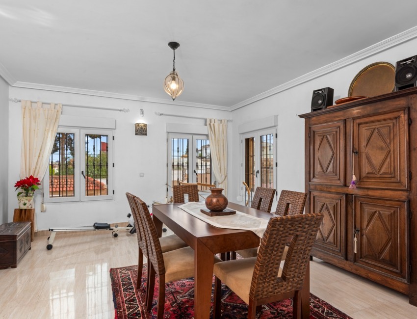 Venta · Villa / Chalet · Los Balcones