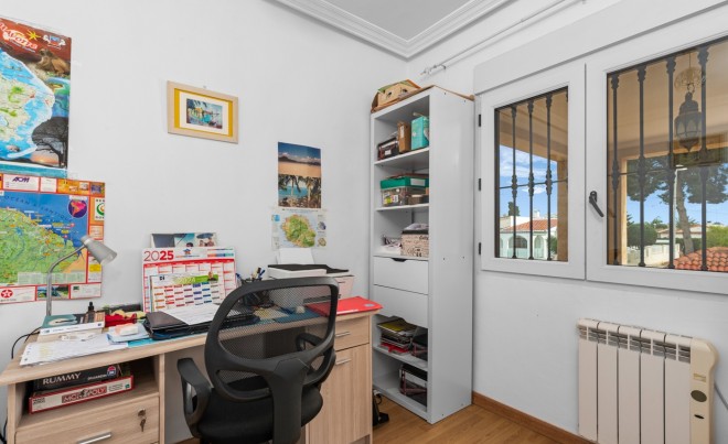 Venta · Villa / Chalet · Los Balcones