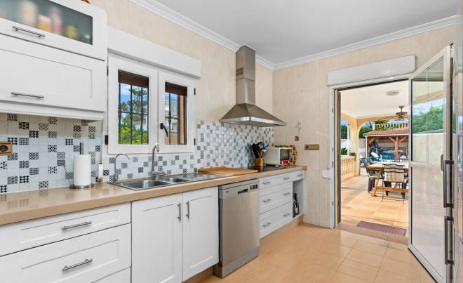 Venta · Villa / Chalet · Los Balcones